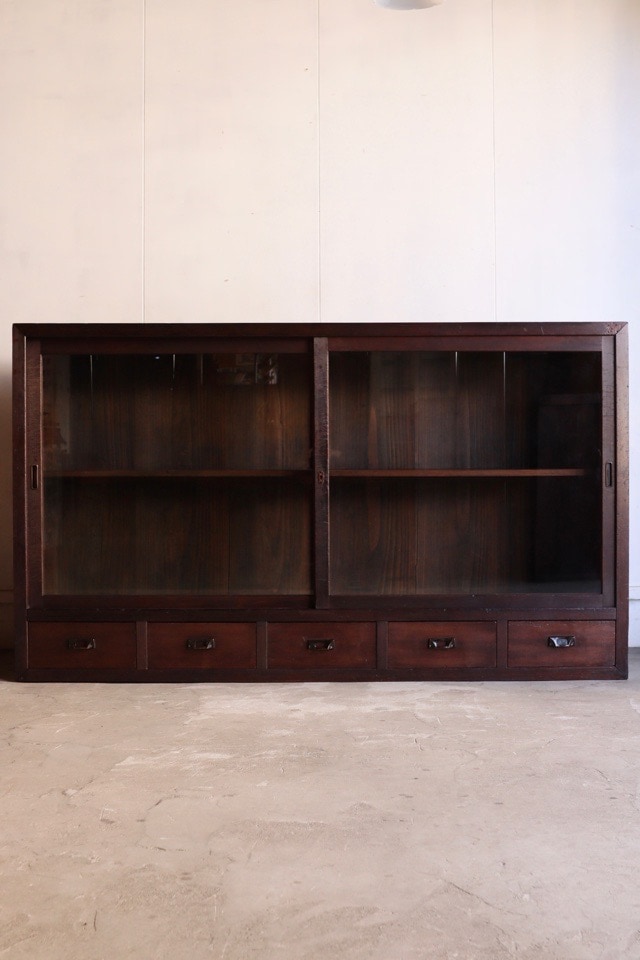 ガラス引戸棚 | 全ての商品 - 古家具古道具 そうすけ