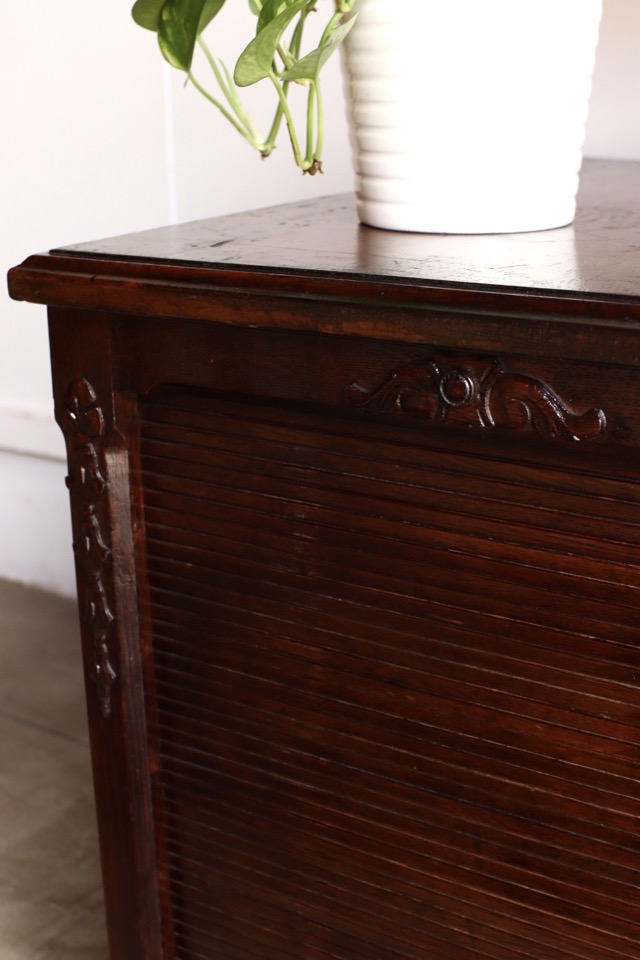 蛇腹戸の引出し