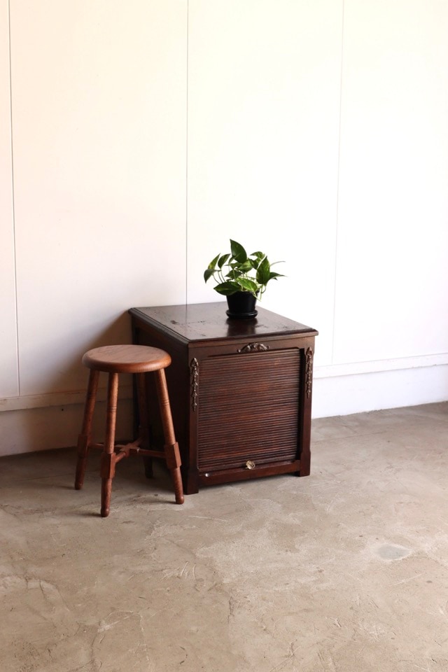 蛇腹戸の引出し