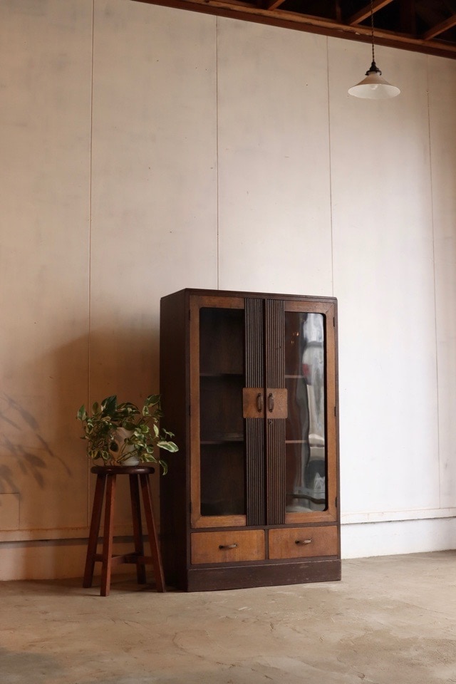 ガラス戸棚 | 全ての商品 - 古家具古道具 そうすけ