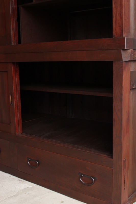 欅の水屋箪笥 | 全ての商品 - 古家具古道具 そうすけ