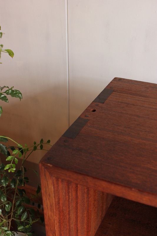 ラワン材の棚 | 全ての商品 - 古家具古道具 そうすけ