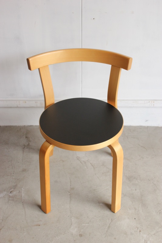 アルヴァ･アアルトチェア No.68