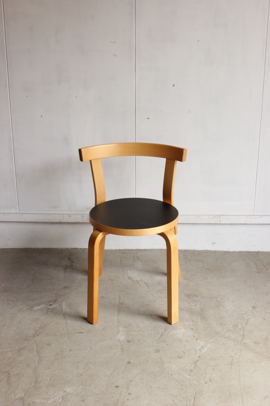 アルヴァ･アアルトチェア No.68