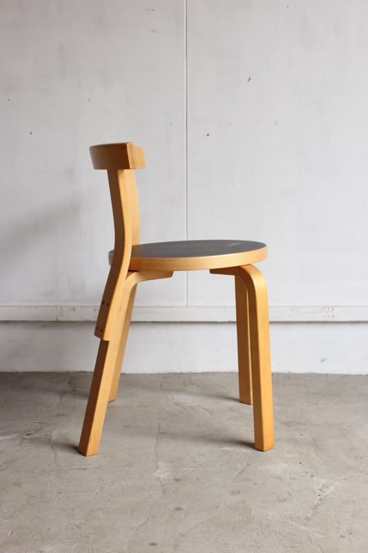 アルヴァ･アアルトチェア No.68