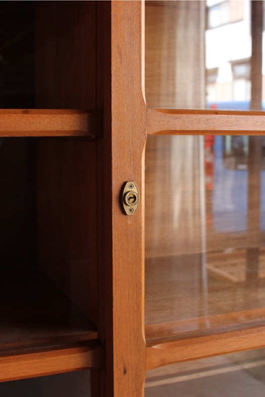 水屋箪笥　