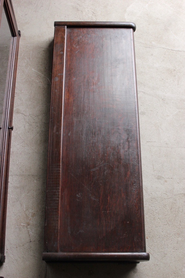 スタッキングブックケース