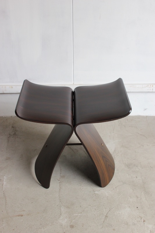 天童木工バタフライスツール