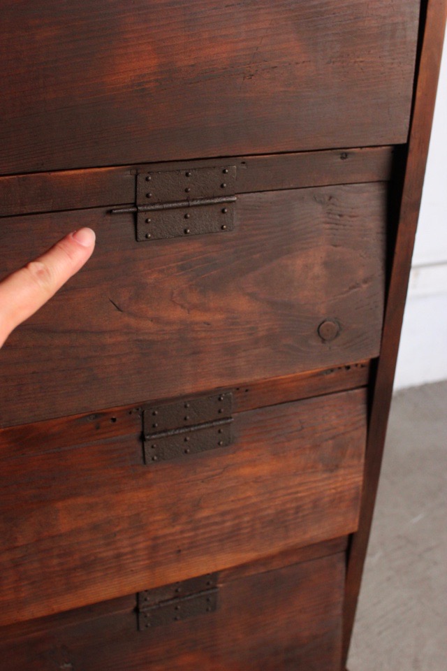 A5510. アンティーク 古い５段パタパタ収納箱 下駄箱 / 昭和レトロ 時代家具 和家具 木製家具 店舗什器 古家具 古道具 インテリア シャビー