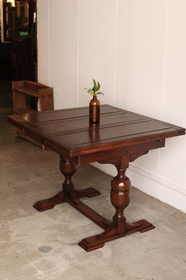 エクステンションテーブル