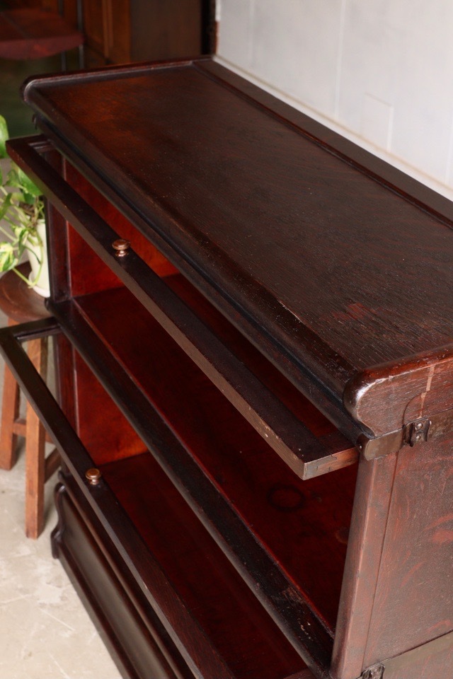 スタッキングブックケース