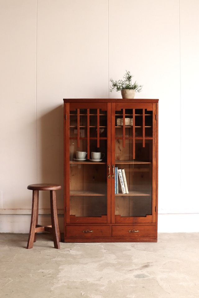 ガラス戸棚 | 全ての商品 - 古家具古道具 そうすけ