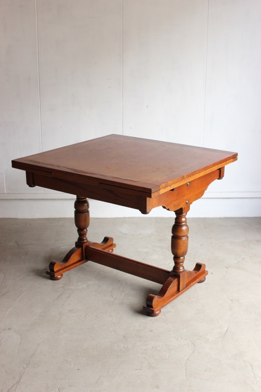 エクステンションテーブル