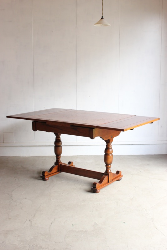 エクステンションテーブル