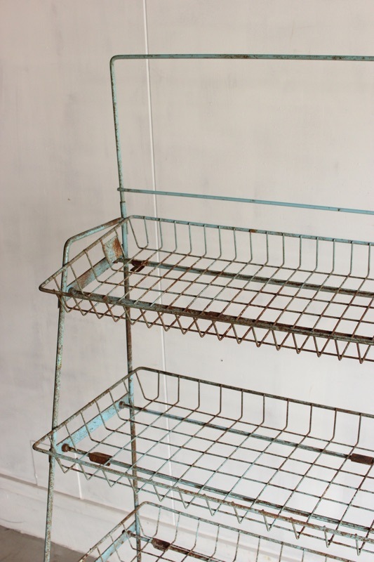 ワイヤーラック