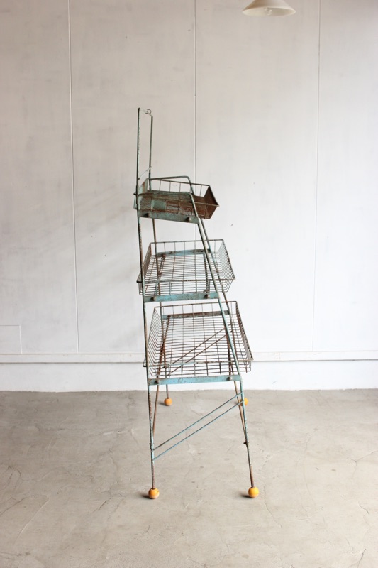 ワイヤーラック