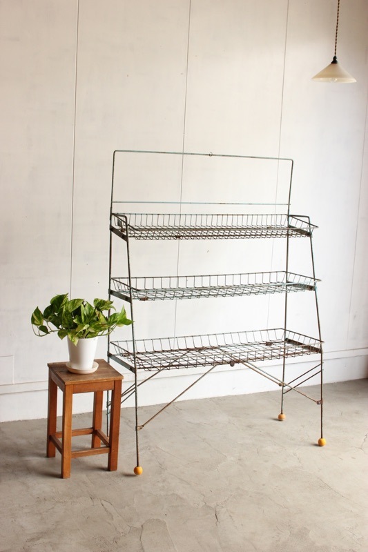 ワイヤーラック