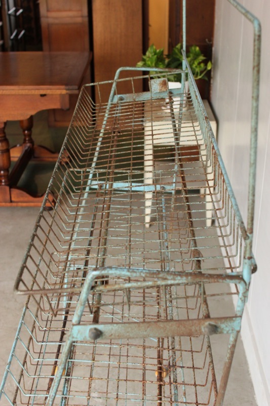 ワイヤーラック