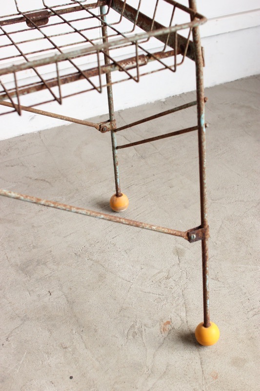 ワイヤーラック