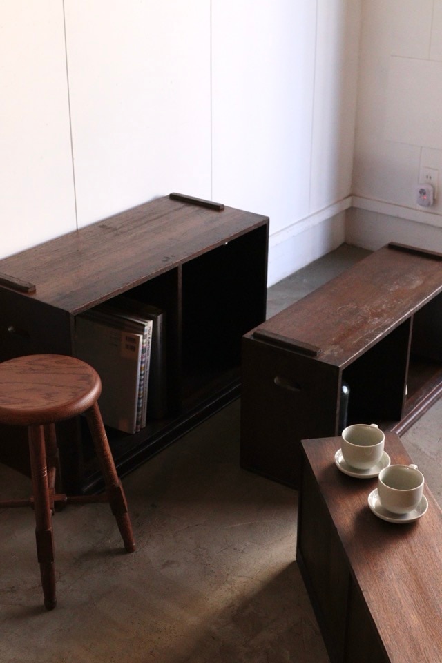 スタッキング棚