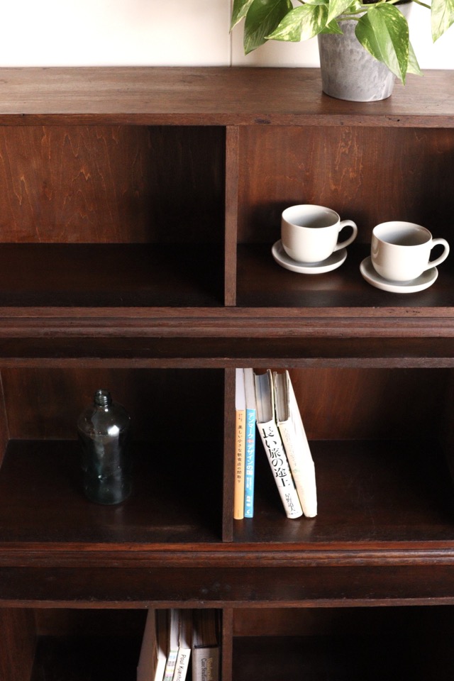 スタッキング棚