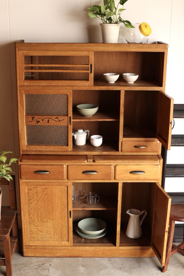 古食器棚　古家具 茶だんす（食器棚） - 古家具・古道具 アンティーク家具 kubu