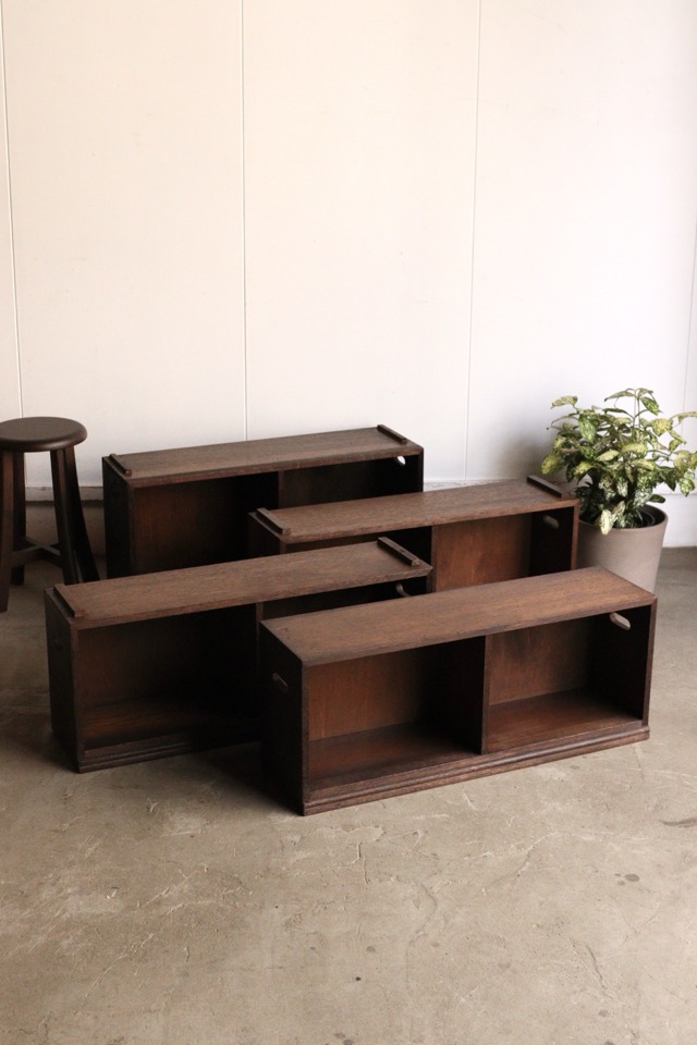 スタッキング棚