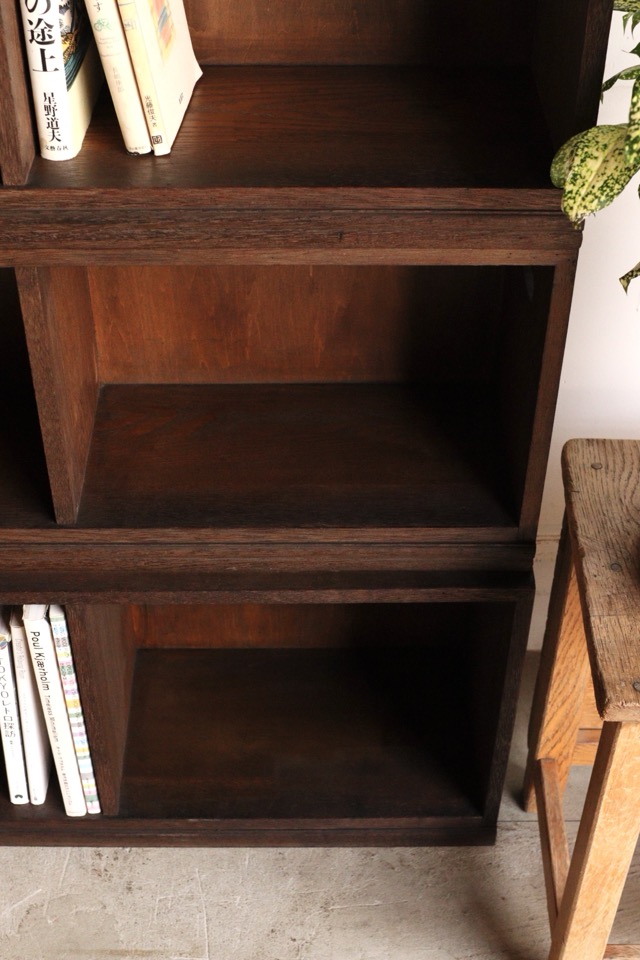 スタッキング棚