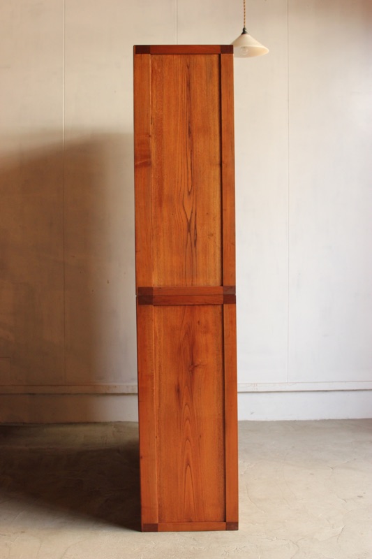 ガラス引戸棚 | 全ての商品 - 古家具古道具 そうすけ