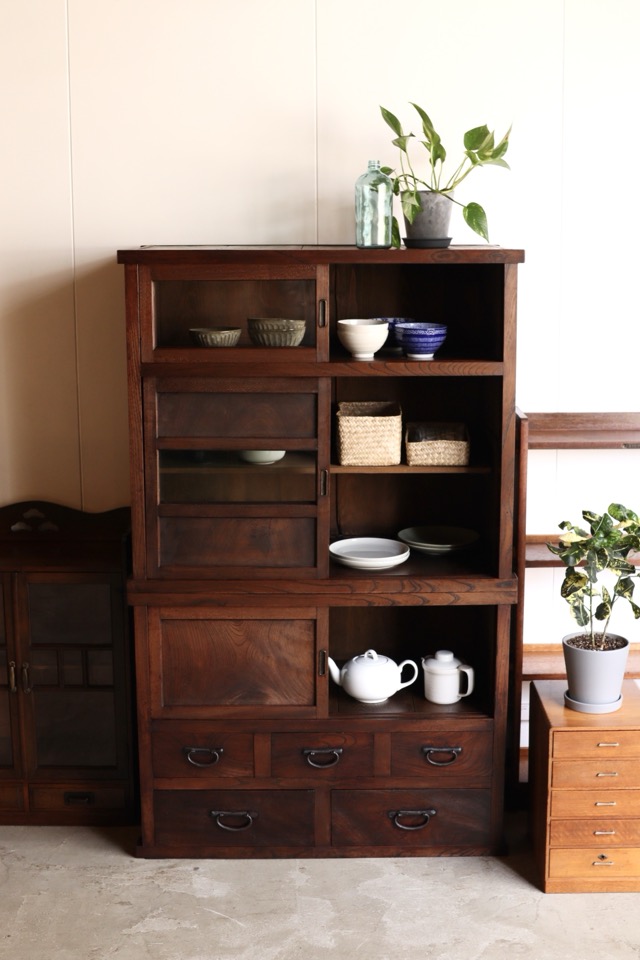 古家具 水屋箪笥 水屋箪笥 B0824 – 赤富士竜市オンラインショップ｜リメイク和