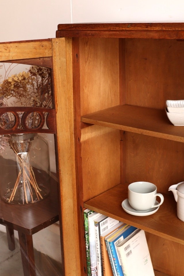 9/30まで！　古家具　木製　ガラス戸棚 古家具 木製棚（ガラス戸付き） レトロ imgrc0083091512.jpg