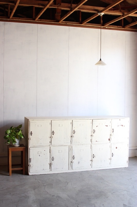 Japan Vintage 古い3連ロッカー 古家具 古道具 和製 ヴィンテージ Japan Vintage 古い3連ロッカー 古家具 古道具 和製 ヴィンテージ