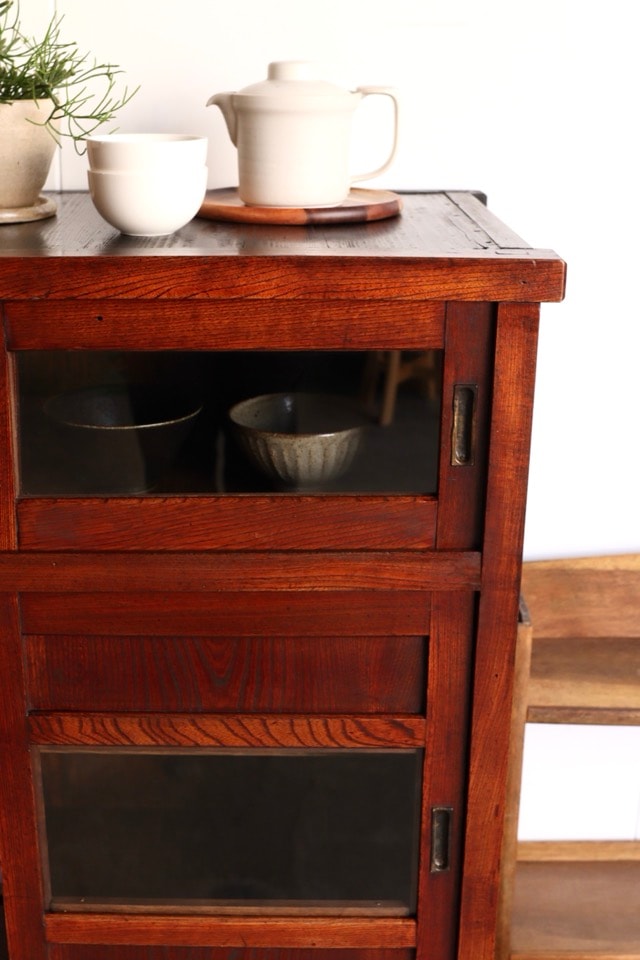 茶箪笥 | 全ての商品 - 古家具古道具 そうすけ