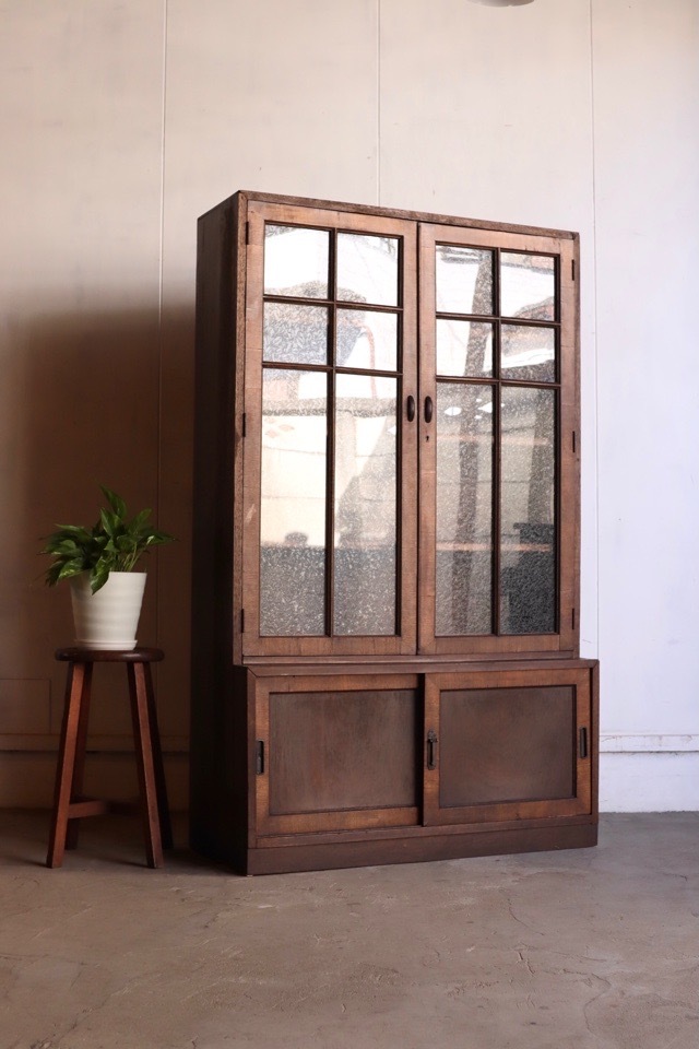 ガラス戸棚 | 全ての商品 - 古家具古道具 そうすけ