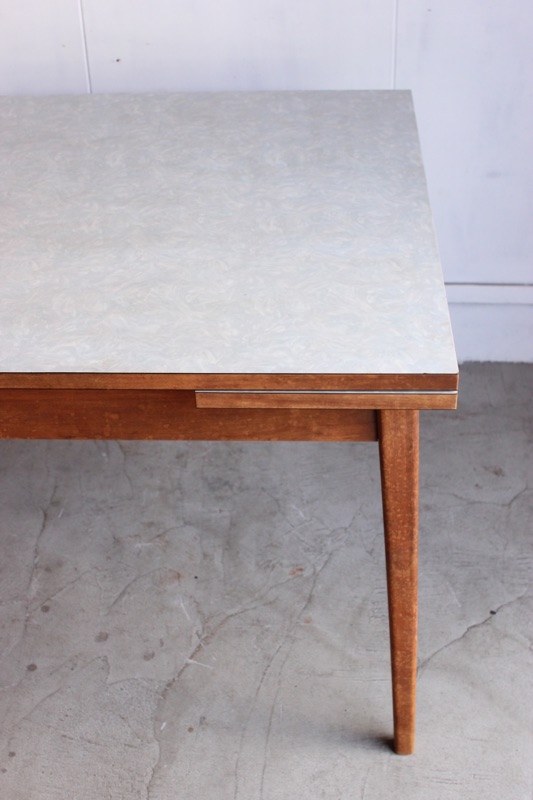 デコラエクステンションテーブル