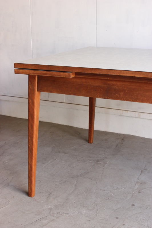 デコラエクステンションテーブル