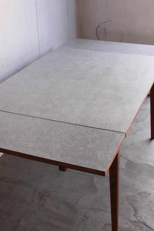 デコラエクステンションテーブル