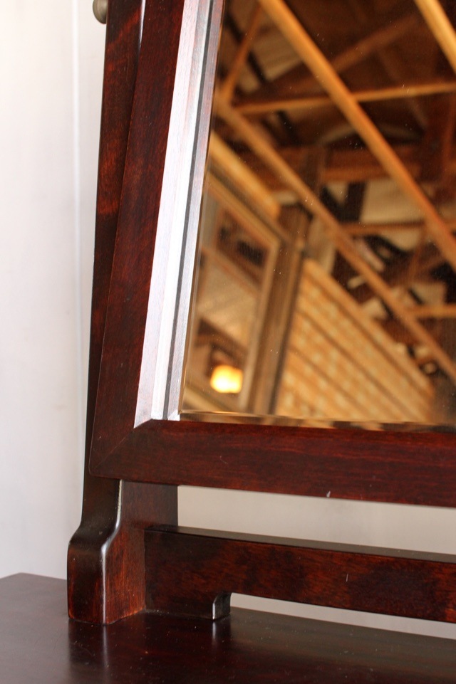 松本民芸ドレッサー