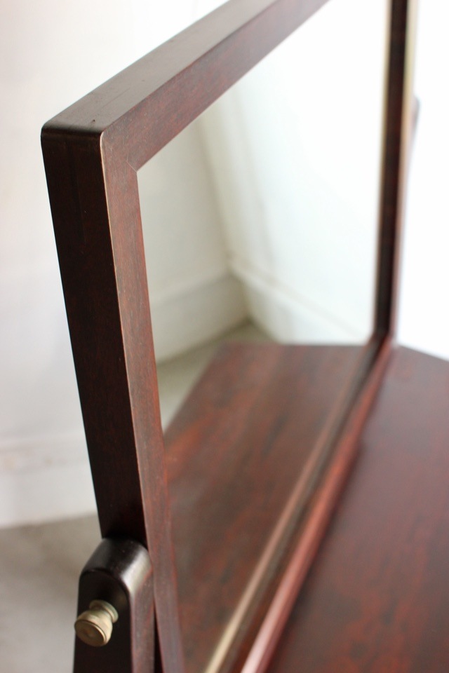 松本民芸ドレッサー