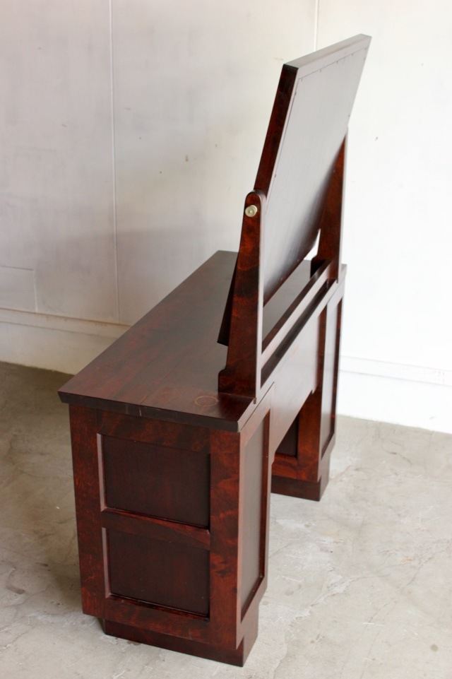 松本民芸ドレッサー