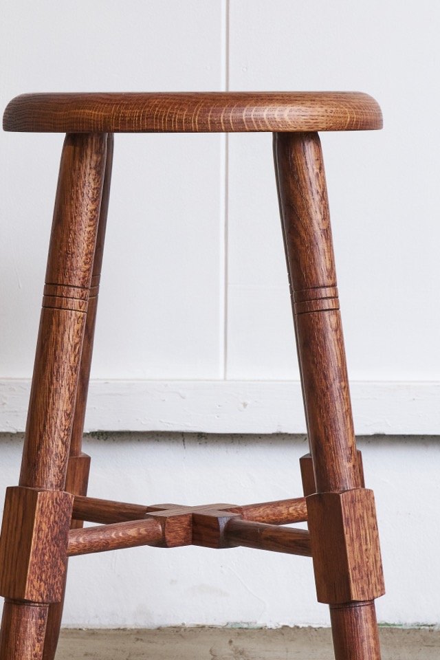 そうすけの丸椅子　ろくろ脚 