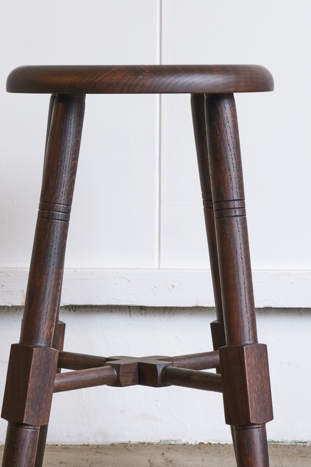 そうすけの丸椅子　ろくろ脚 