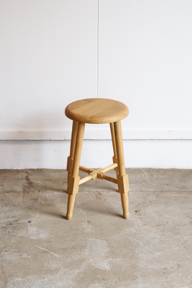 そうすけの丸椅子　ろくろ脚 