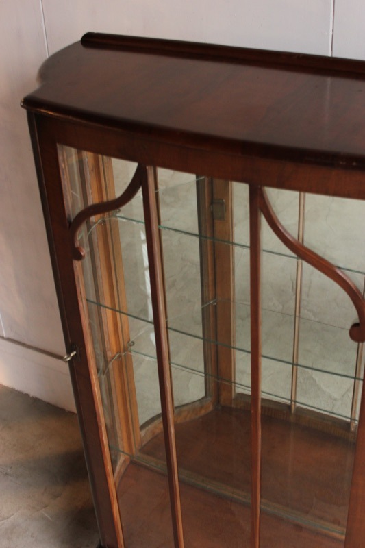 イギリス製キャビネット