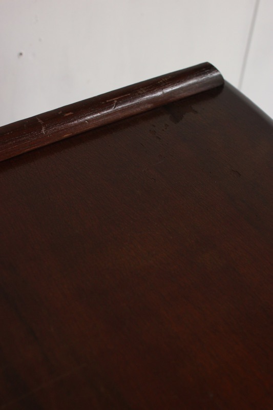 イギリス製キャビネット