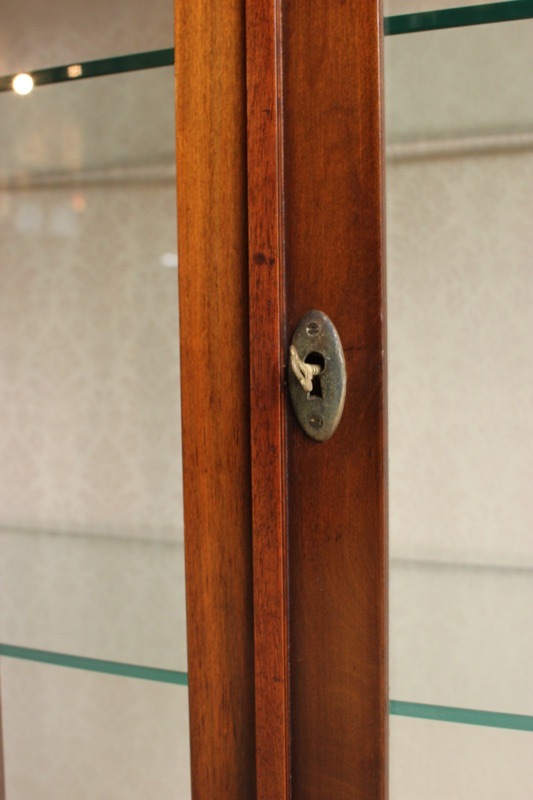 イギリス製キャビネット