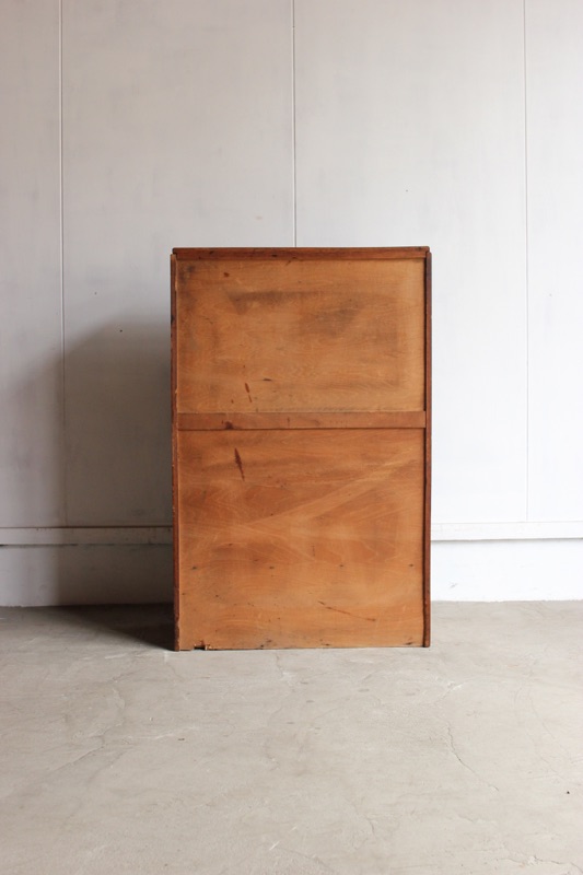 小さめガラス戸棚 | 全ての商品 - 古家具古道具 そうすけ