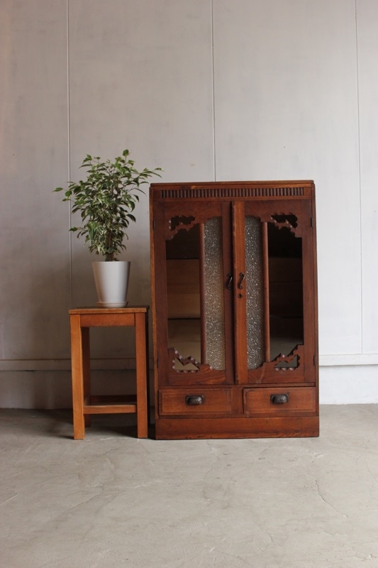 小さめガラス戸棚 | 戸棚/ガラス戸棚/本箱,ガラス戸棚 - 古家具古道具