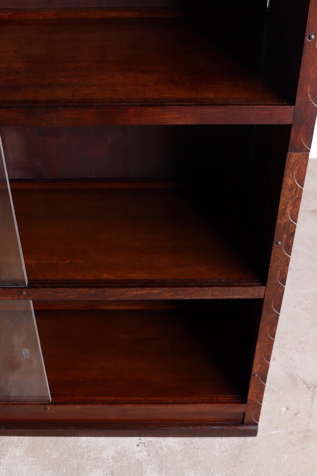 スタッキングブックシェルフ