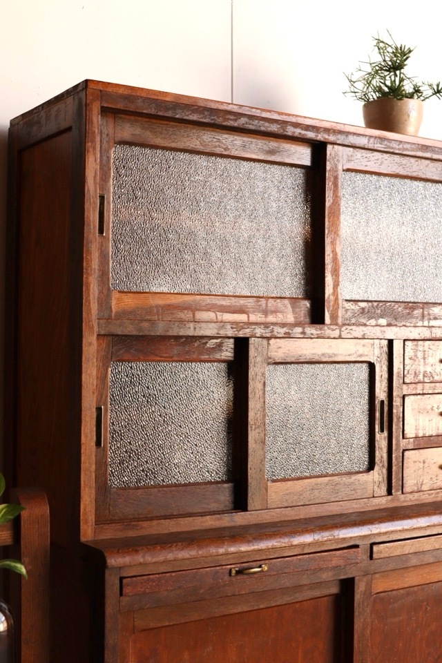 古い木製の食器棚【もえ】 古い木製の食器棚【もえ】 古い木製の食器棚【もえ様専用】 棚